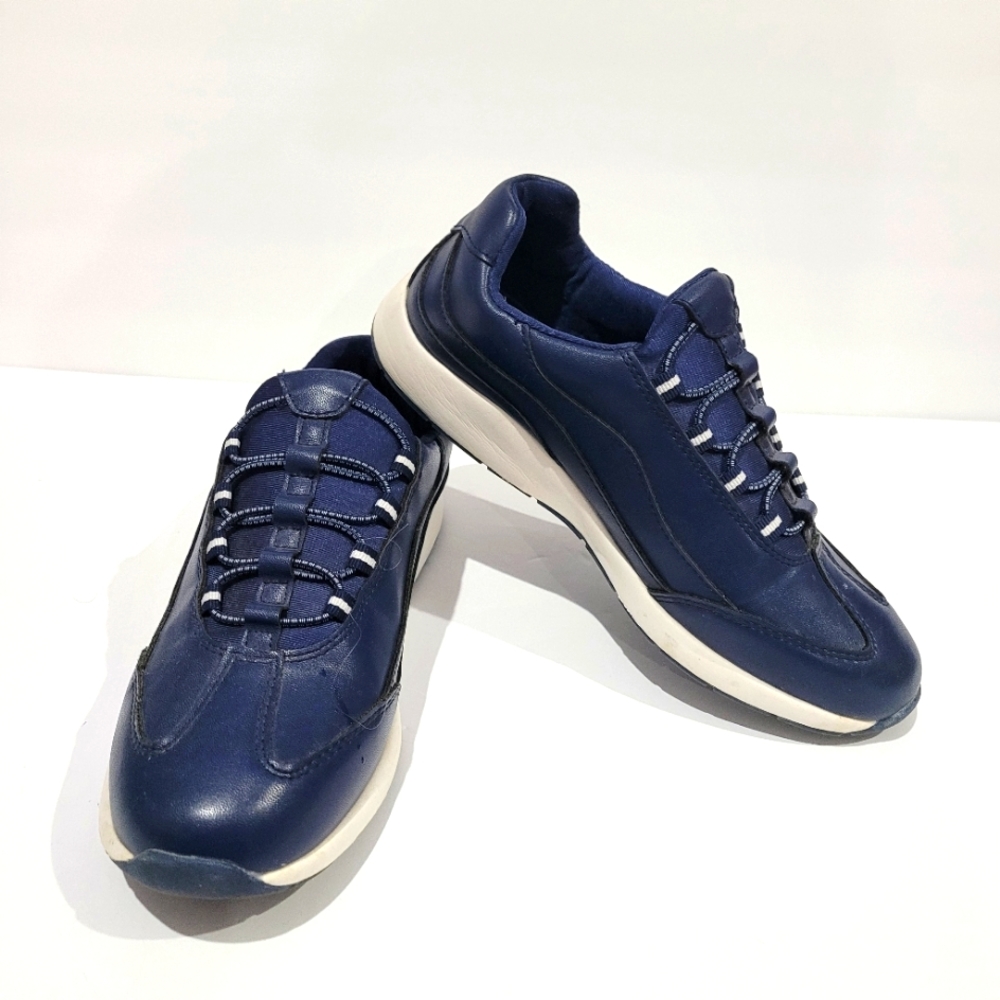 Comfort View Blue Slip-On Sneakers size 8.5